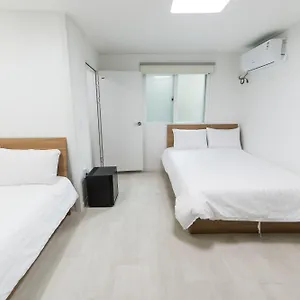 Kpop Haus ** סיאול